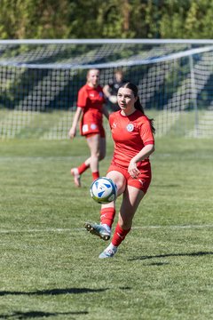 Bild 387 - F TSV Zarpen - Holstein Kiel II : Ergebnis: 2:6